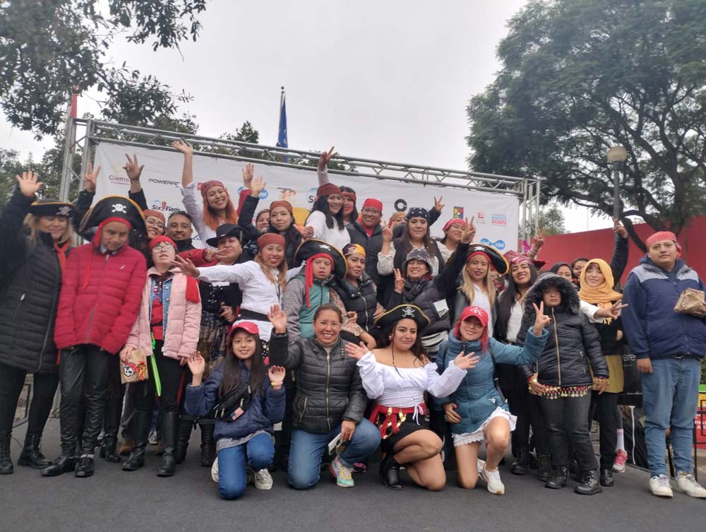 carrera mosaico down six flags