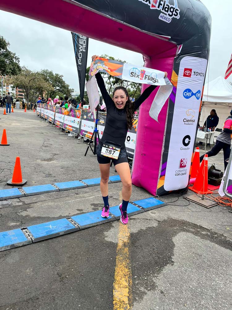 carrera mosaico down six flags